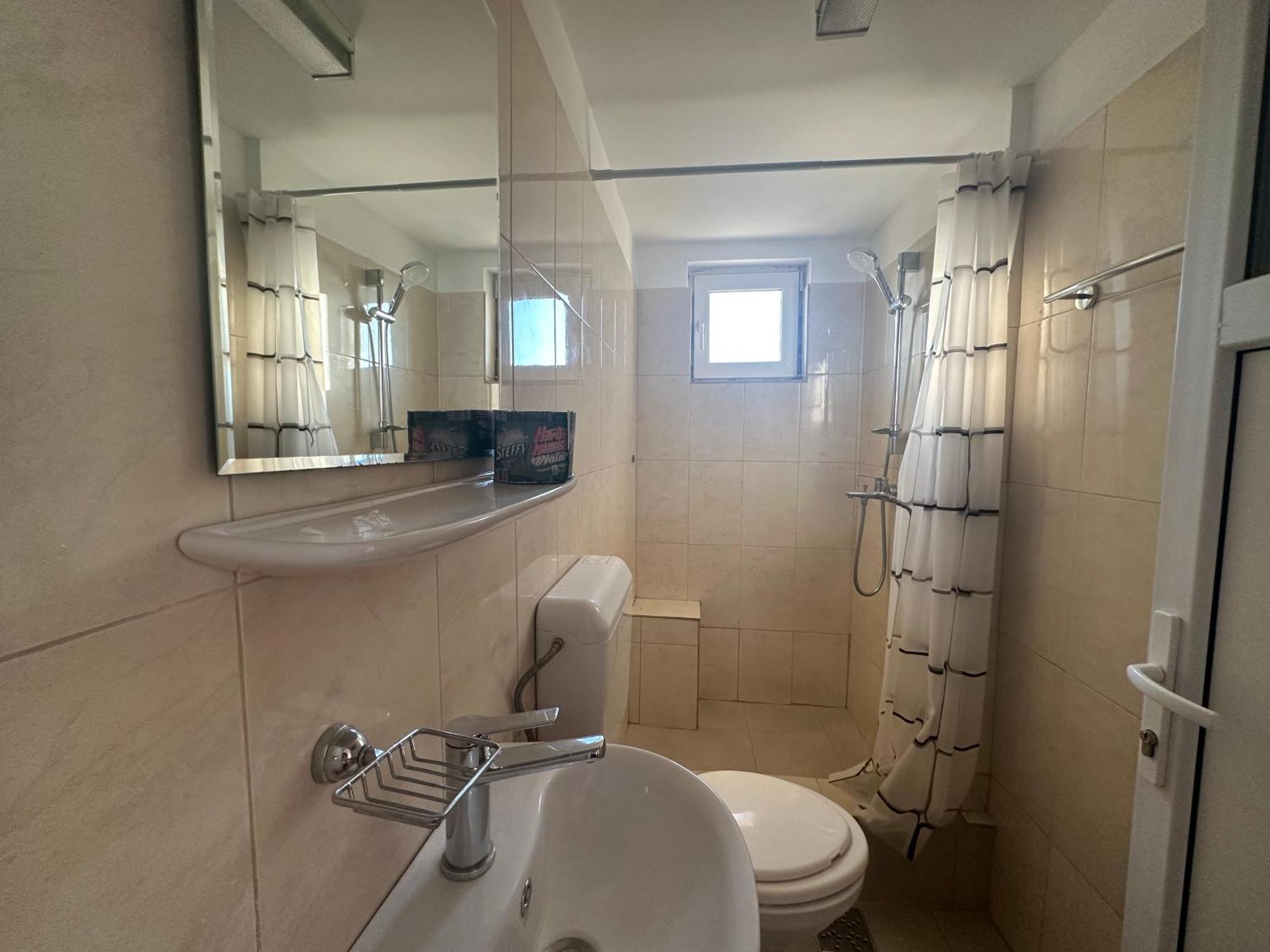 Casa Rustic Cazare بيتستِ المظهر الخارجي الصورة